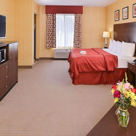 Quality Suites Stratford Esterno foto