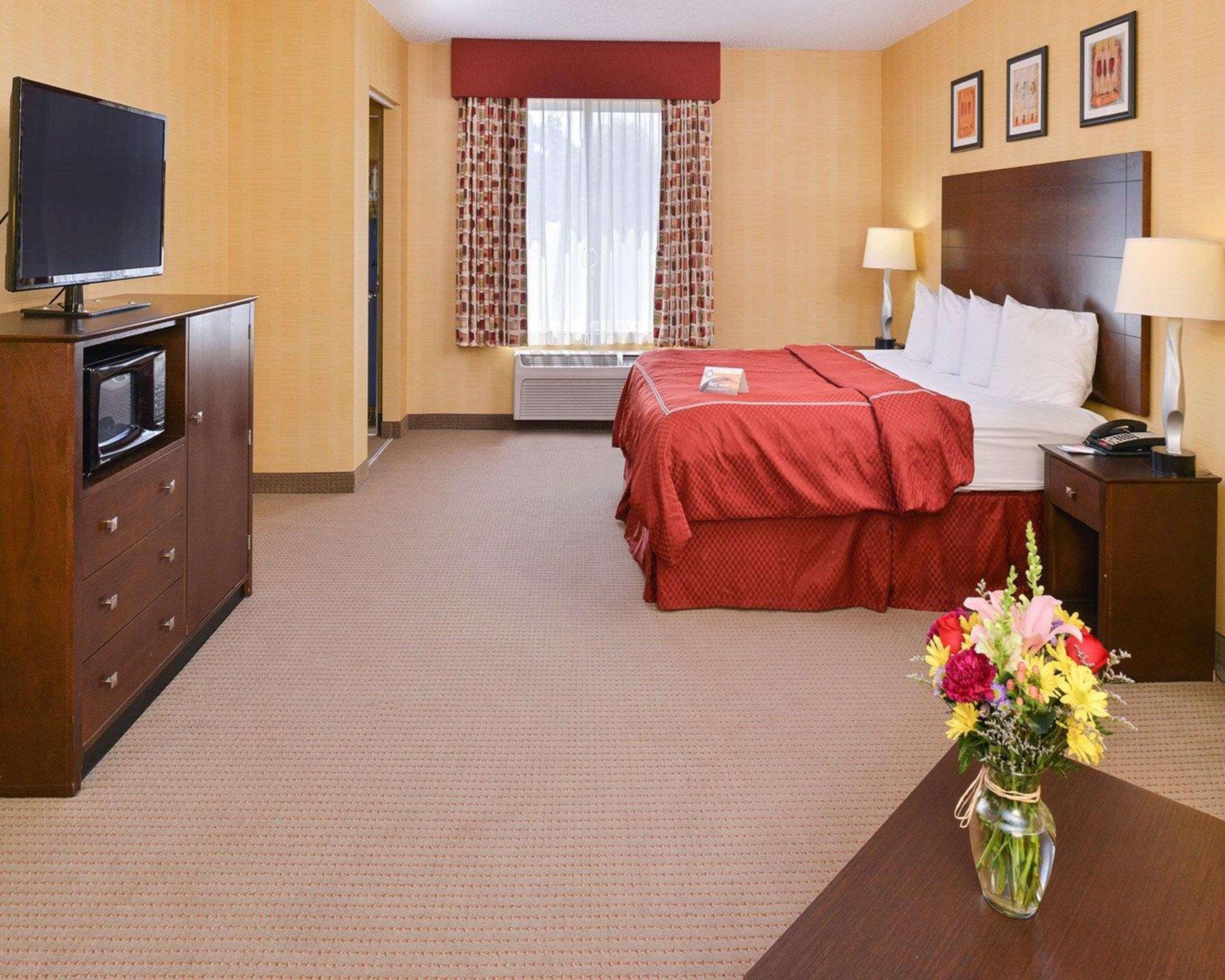 Quality Suites Stratford Esterno foto