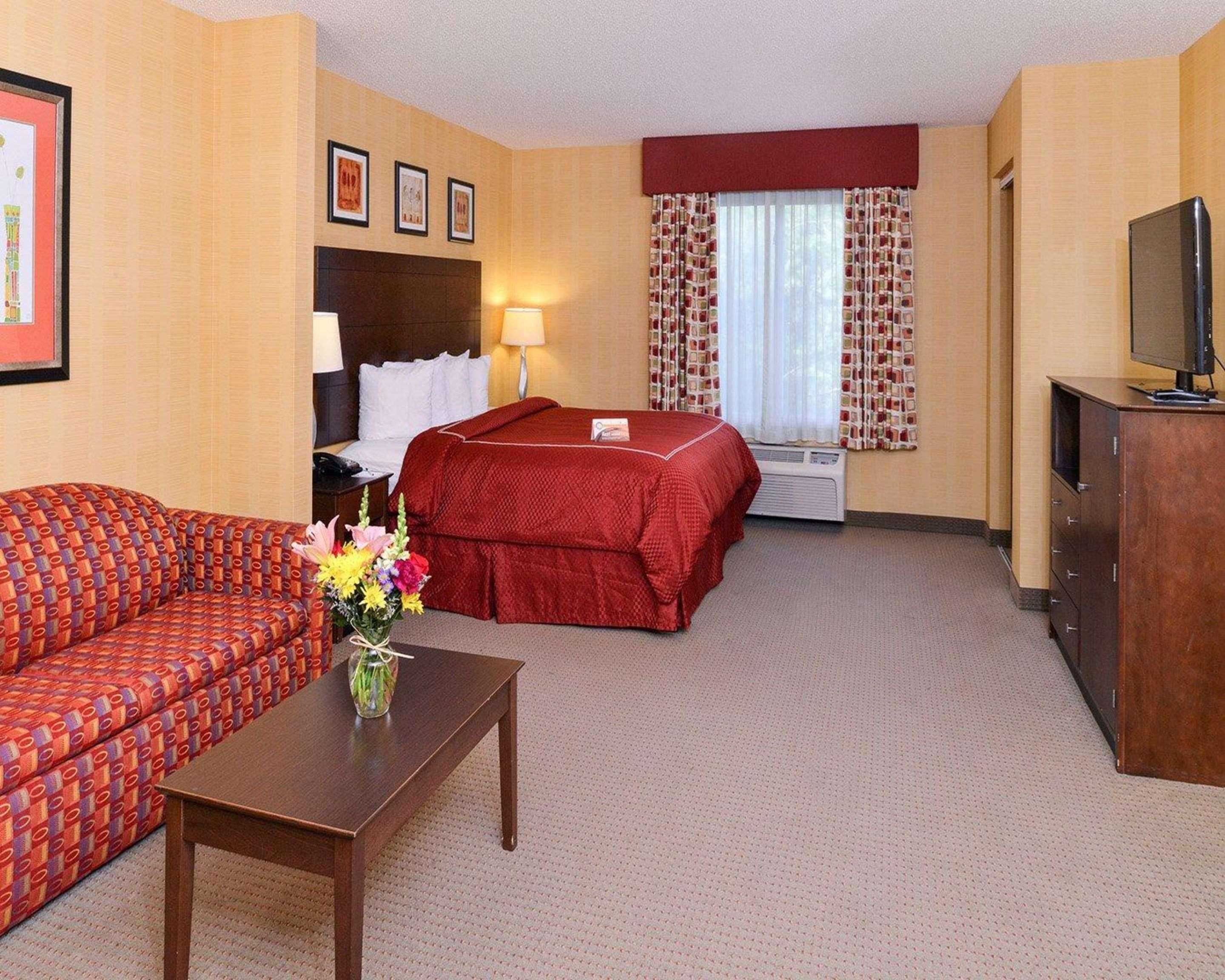 Quality Suites Stratford Esterno foto