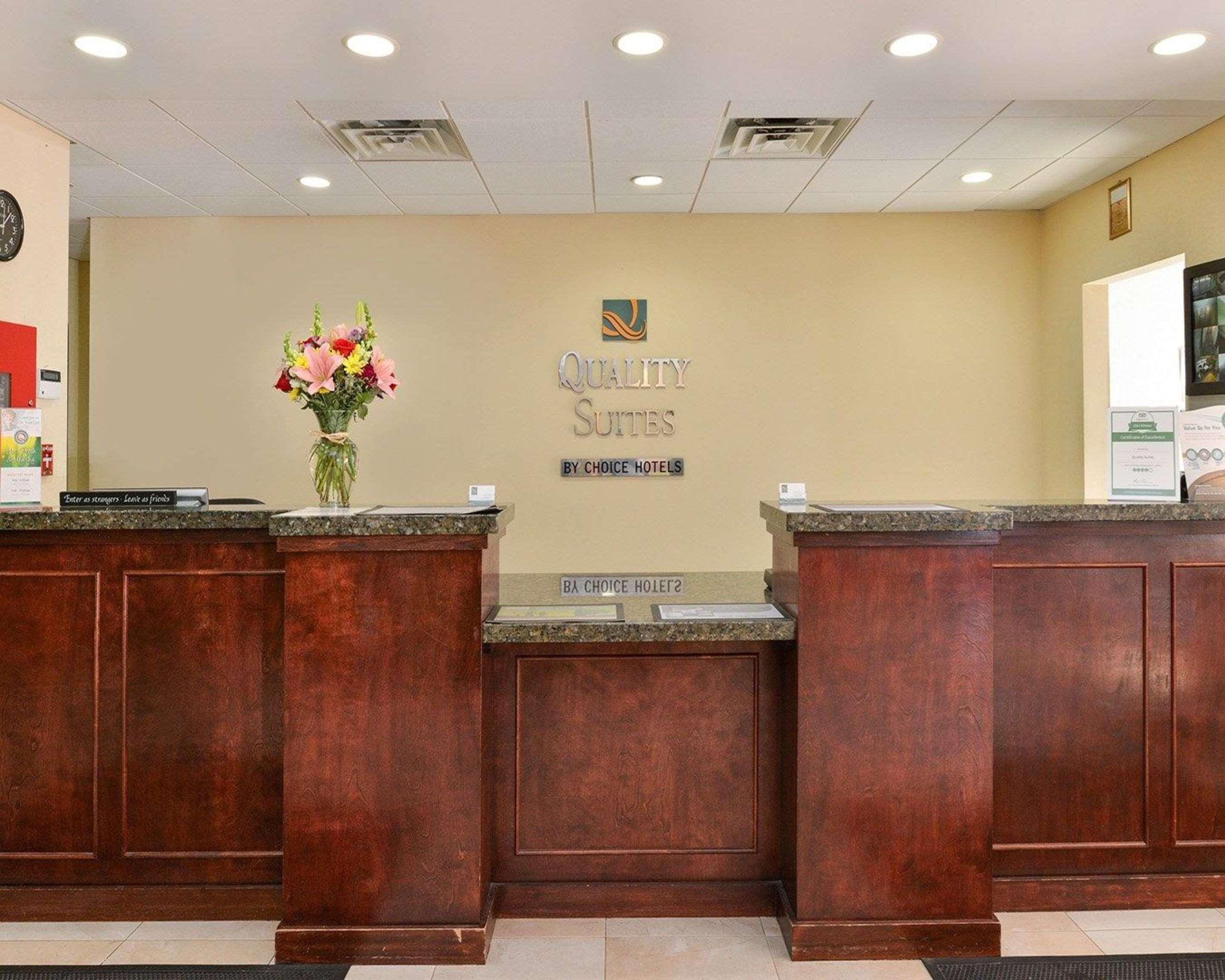 Quality Suites Stratford Esterno foto