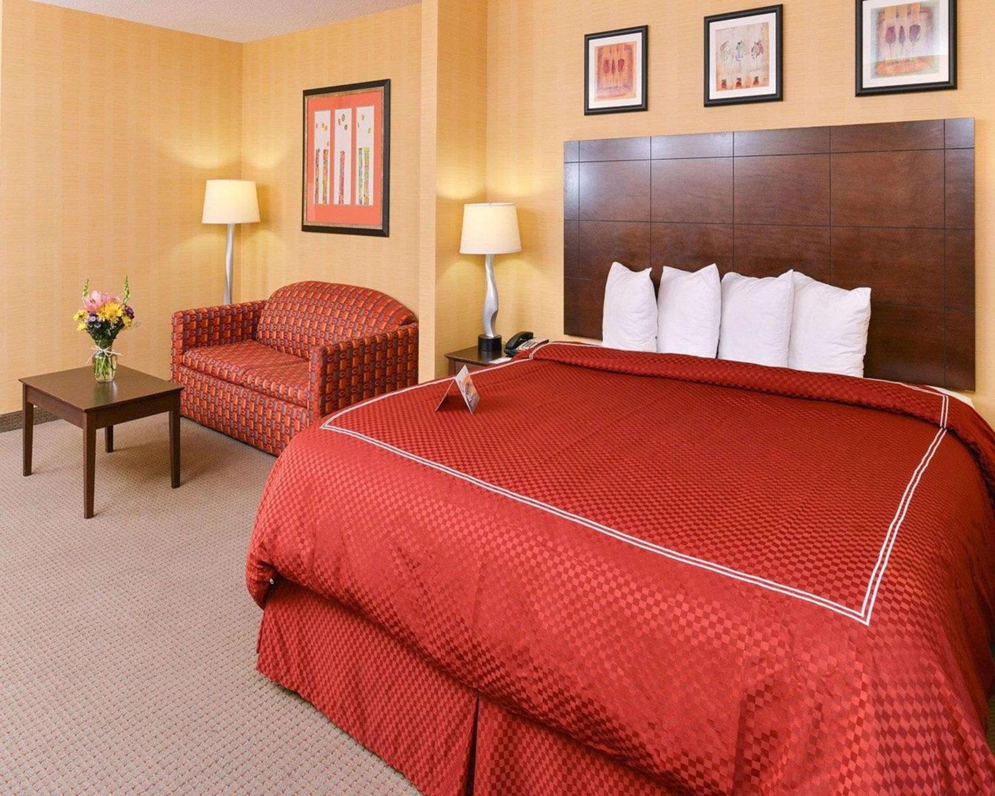 Quality Suites Stratford Esterno foto